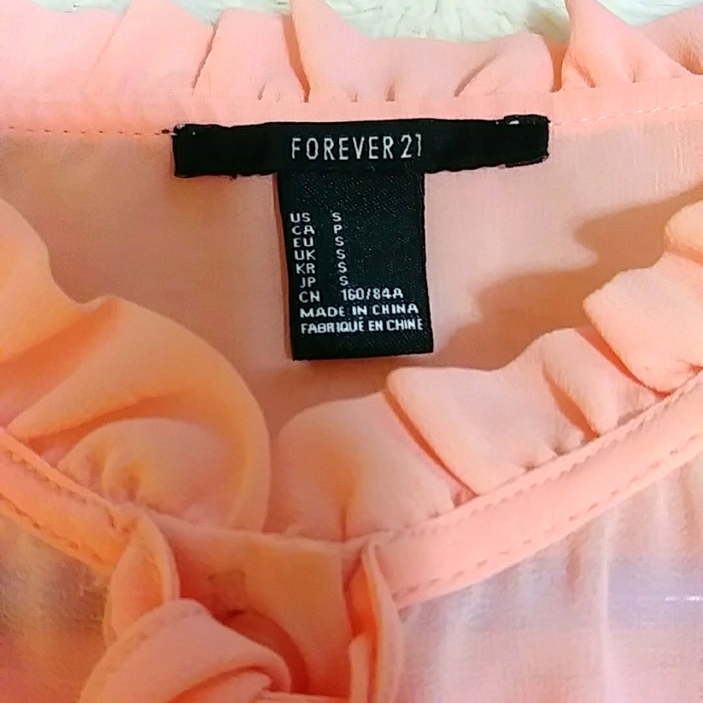 FOREVER 21 Blouse - Picture 4 of 5